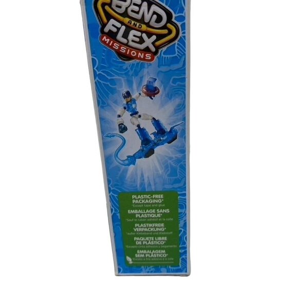 Marvel Avengers Bend and Flex Missions Captain America Ice Mission Figure - Picture 7 of 9